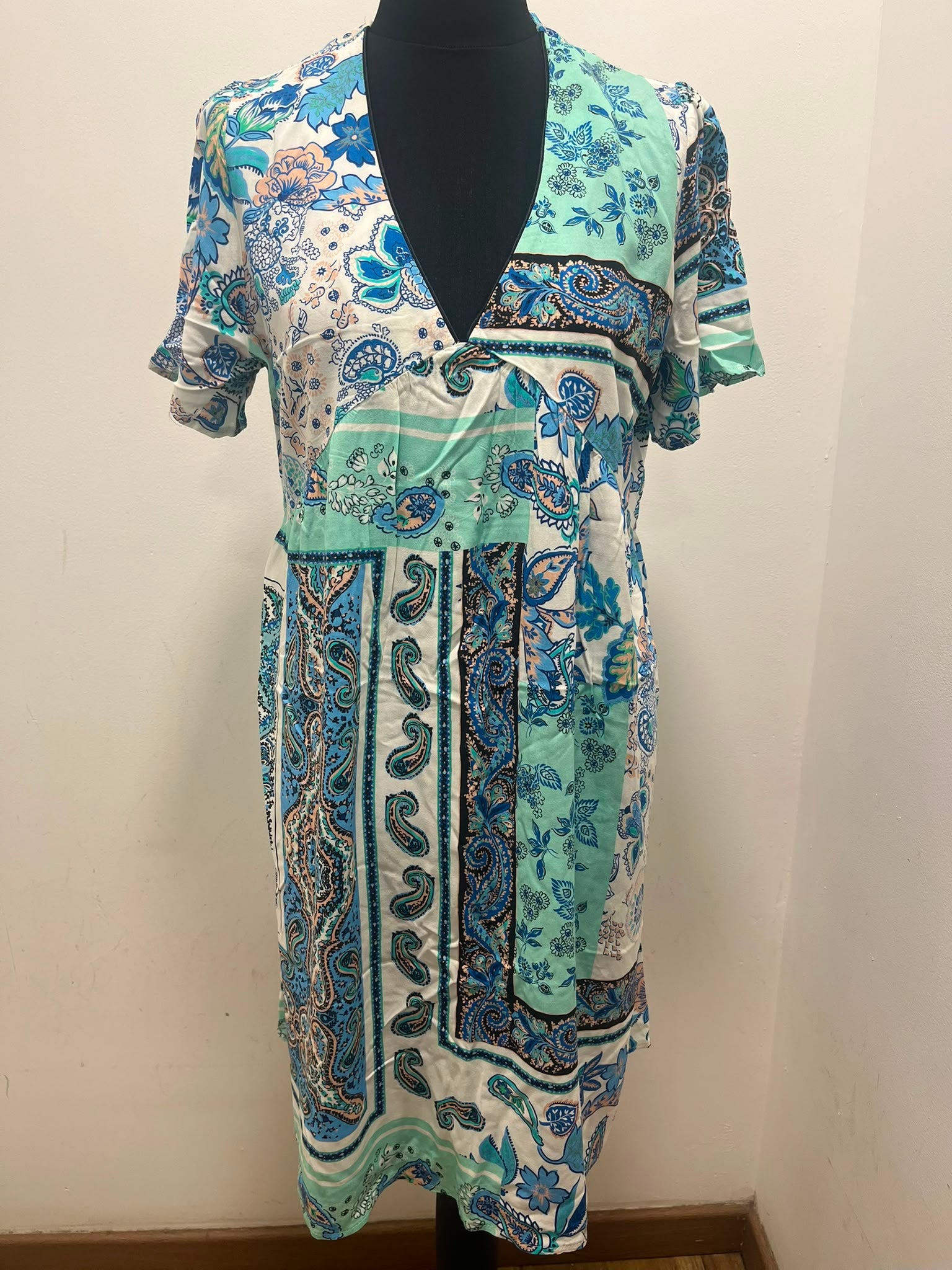 Robe mi longue colorée - Grain de Malice : Taille 42 (P0726-357)