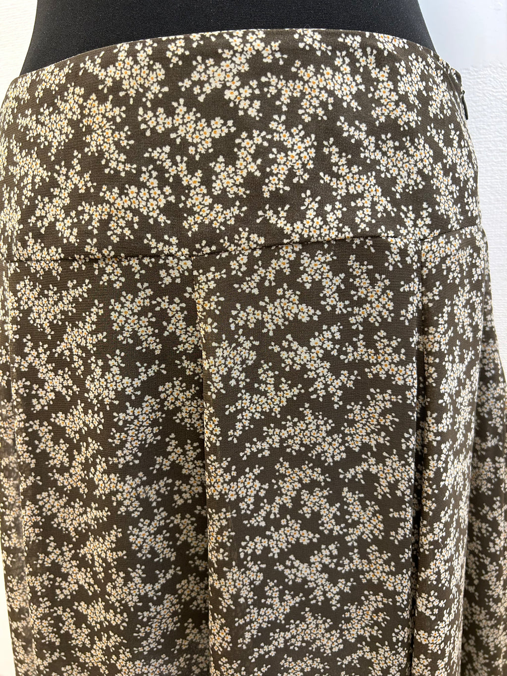 Jupe midi fleurie - Caroll : Taille 38 (P0526-58)
