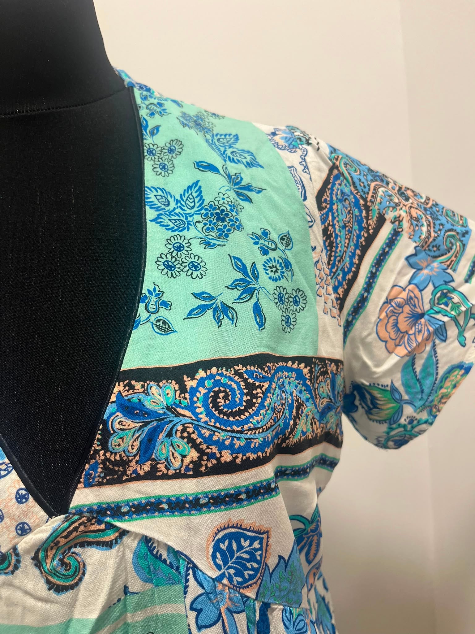 Robe mi longue colorée - Grain de Malice : Taille 42 (P0726-357)