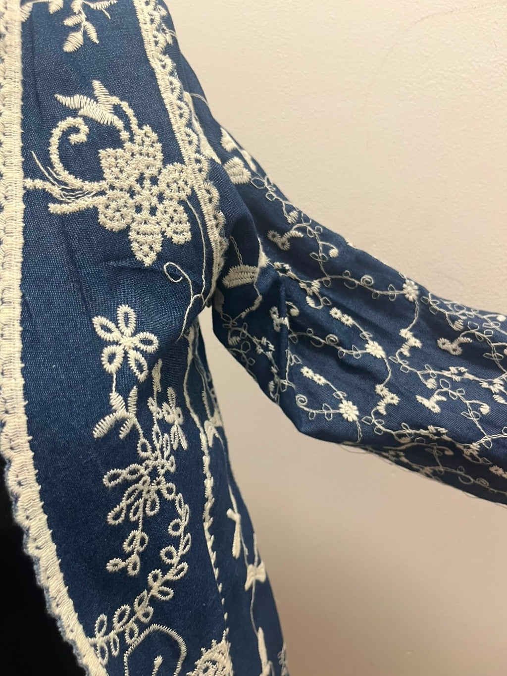 Veste kimono brodée : Taille 38 (P0626-371)