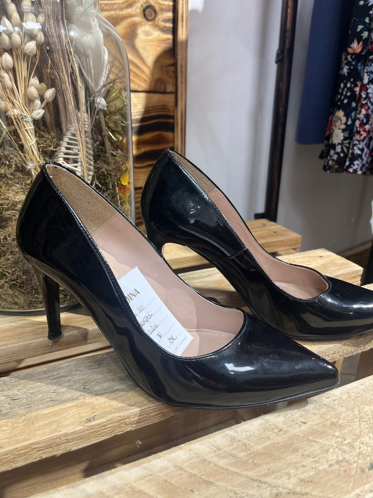 Escarpins Pointus en Cuir – Giulia : Pointure 36