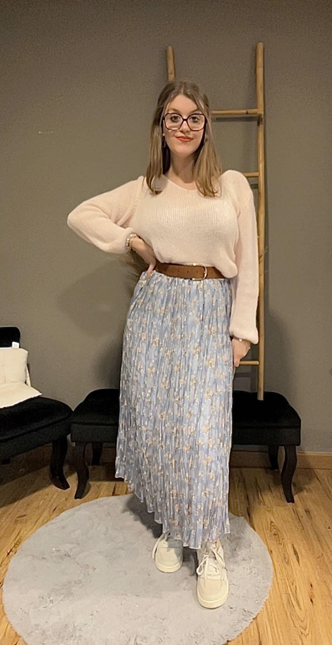 Jupe longue plissée florale inclus avec la ceinture (existe en deux couleurs)
