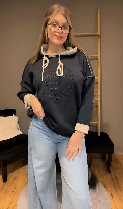 Sweat à capuche (existe en plusieurs couleur)