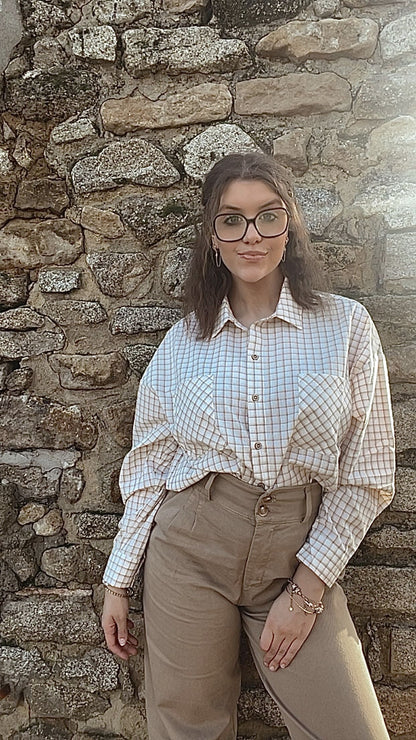 Chemise à carreaux ajustable