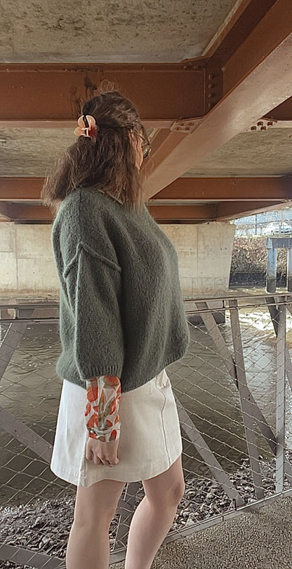 Pull à manches 3/4 (existe en plusieurs couleurs.)