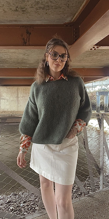 Pull à manches 3/4 (existe en plusieurs couleurs.)