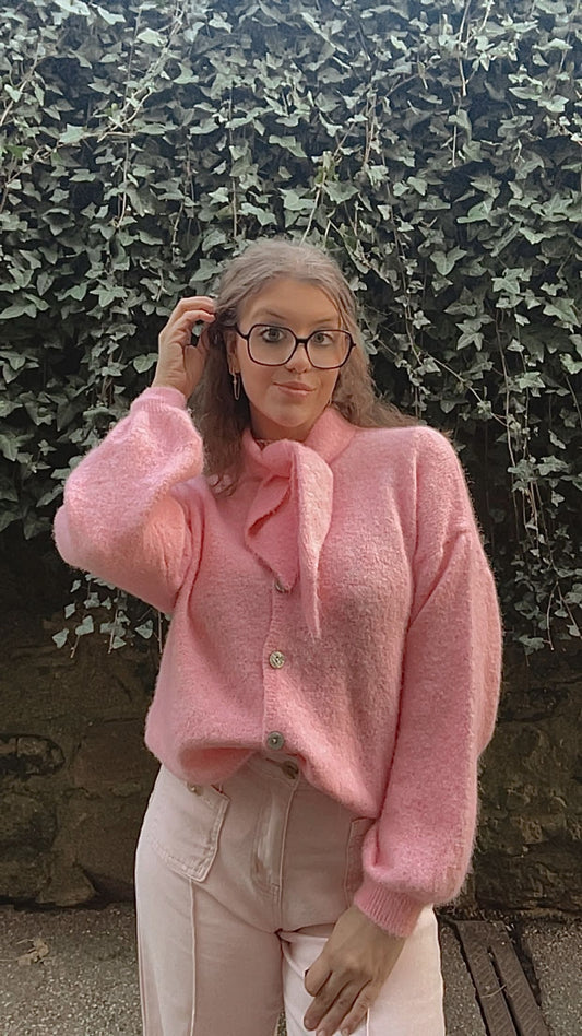 Gilet à col cravate