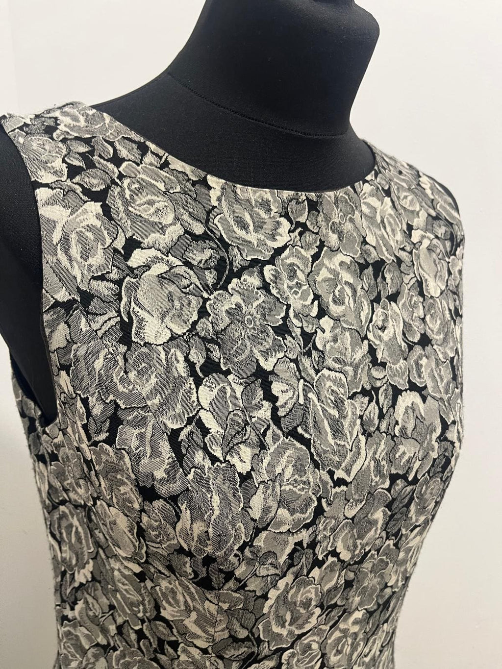 Robe Droite – 1.2.3 : Taille S (P0726-180)