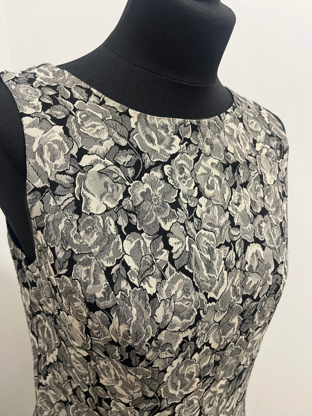 Robe Droite – 1.2.3 : Taille S (P0726-180)