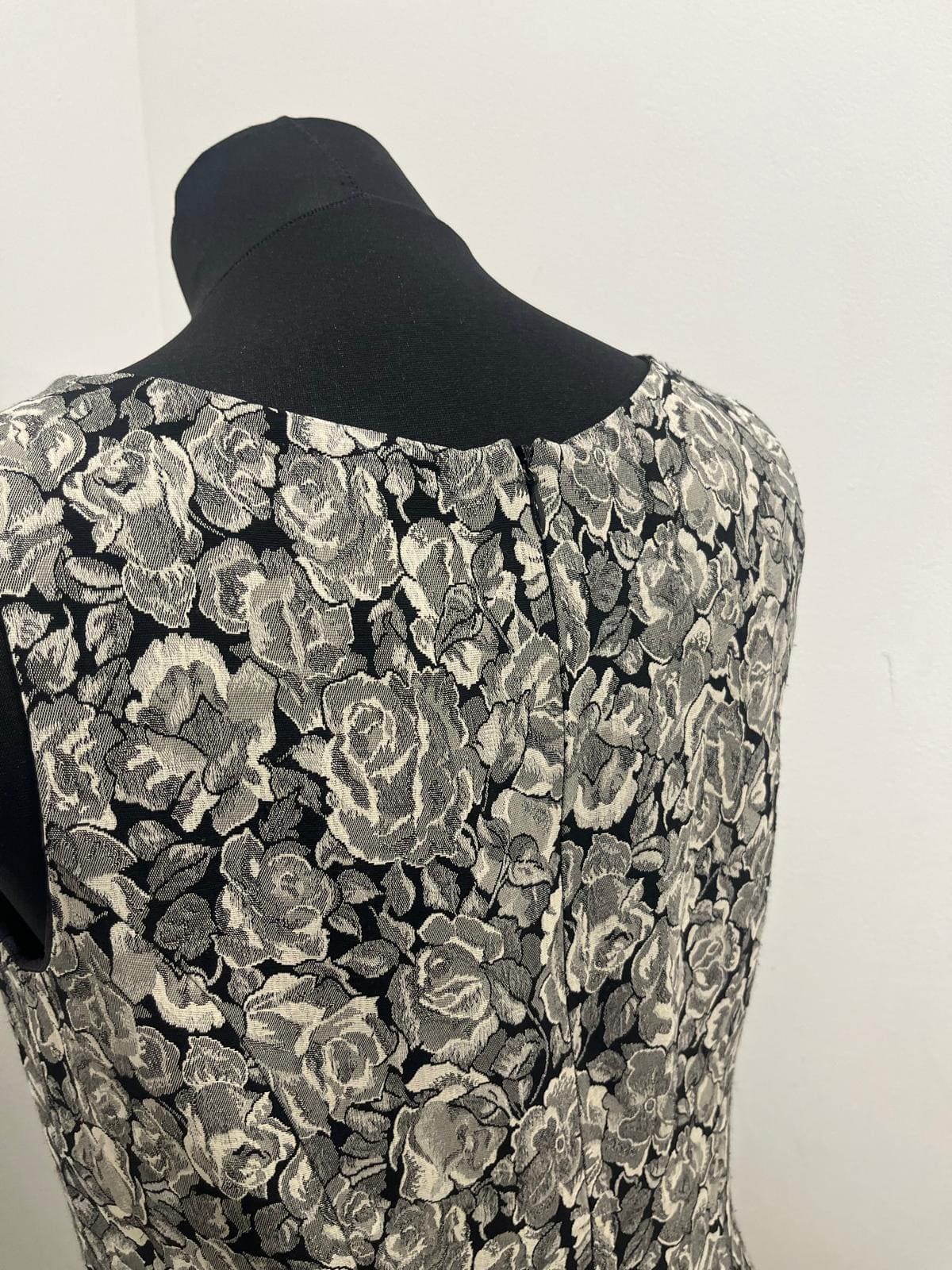 Robe Droite – 1.2.3 : Taille S (P0726-180)