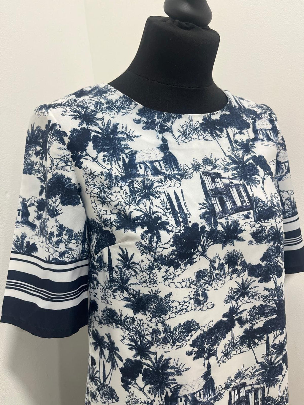 Robe Droite – Molly Bracken : Taille M (P0726-326)