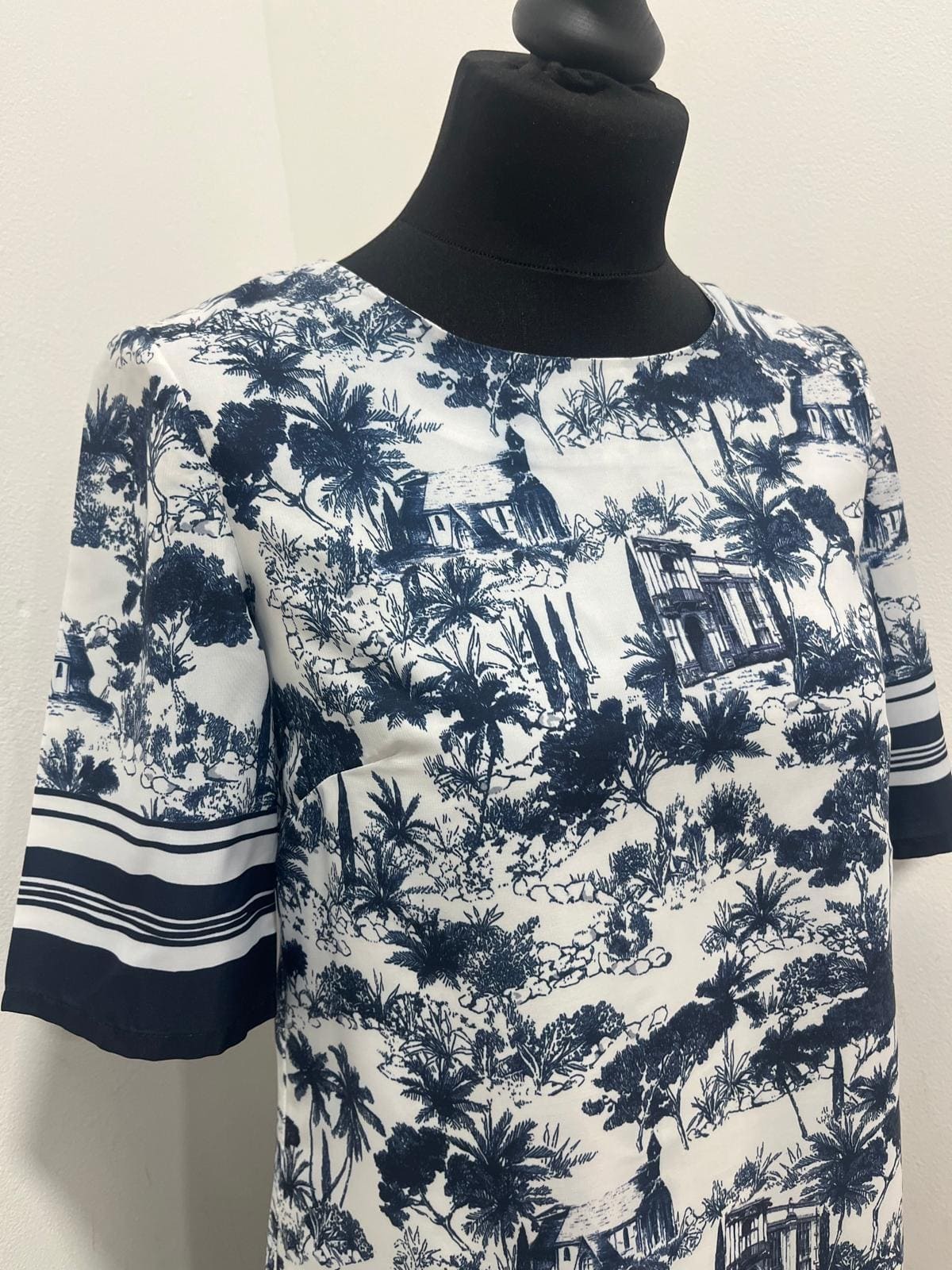 Robe Droite – Molly Bracken : Taille M (P0726-326)