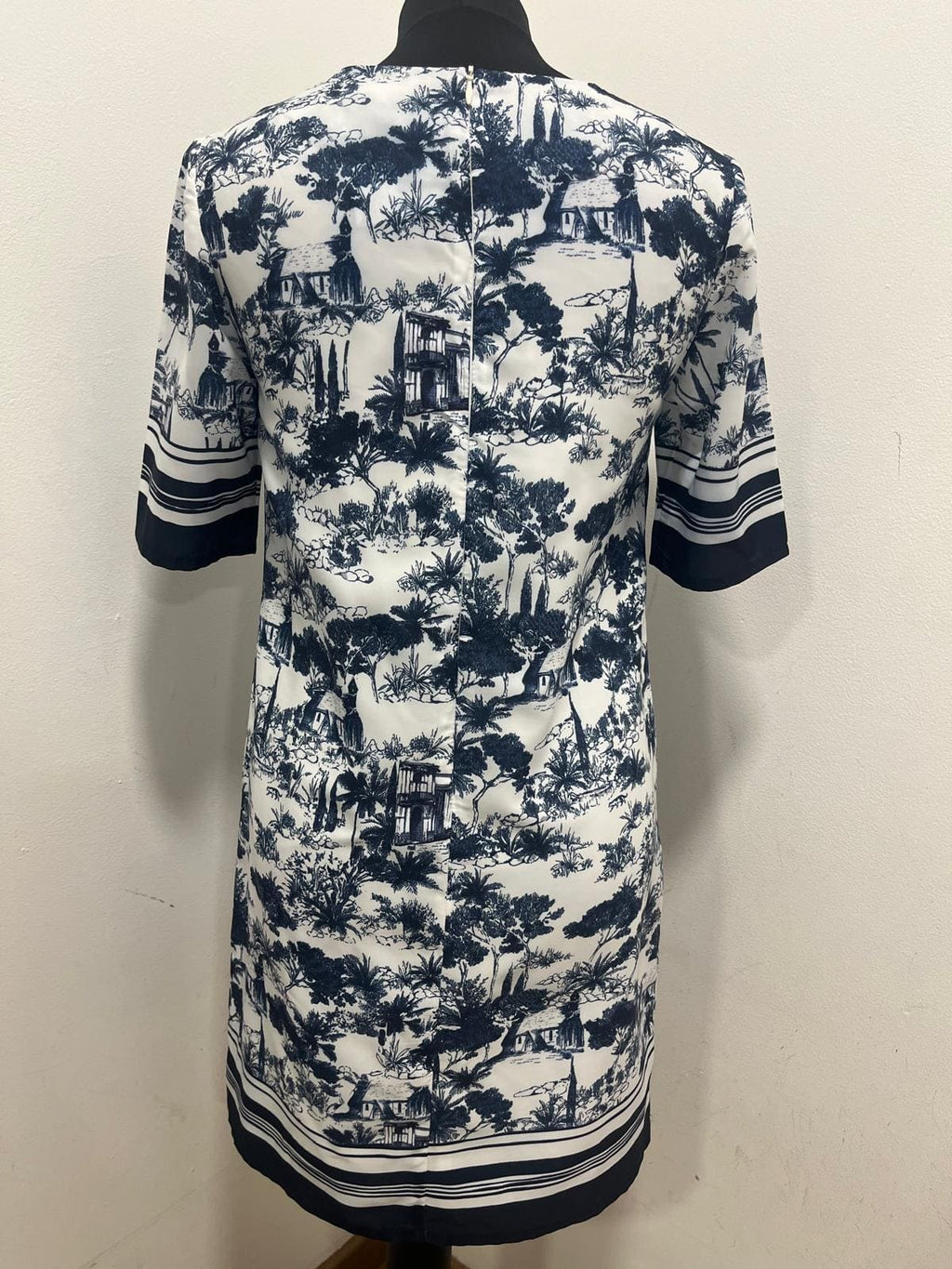 Robe Droite – Molly Bracken : Taille M (P0726-326)