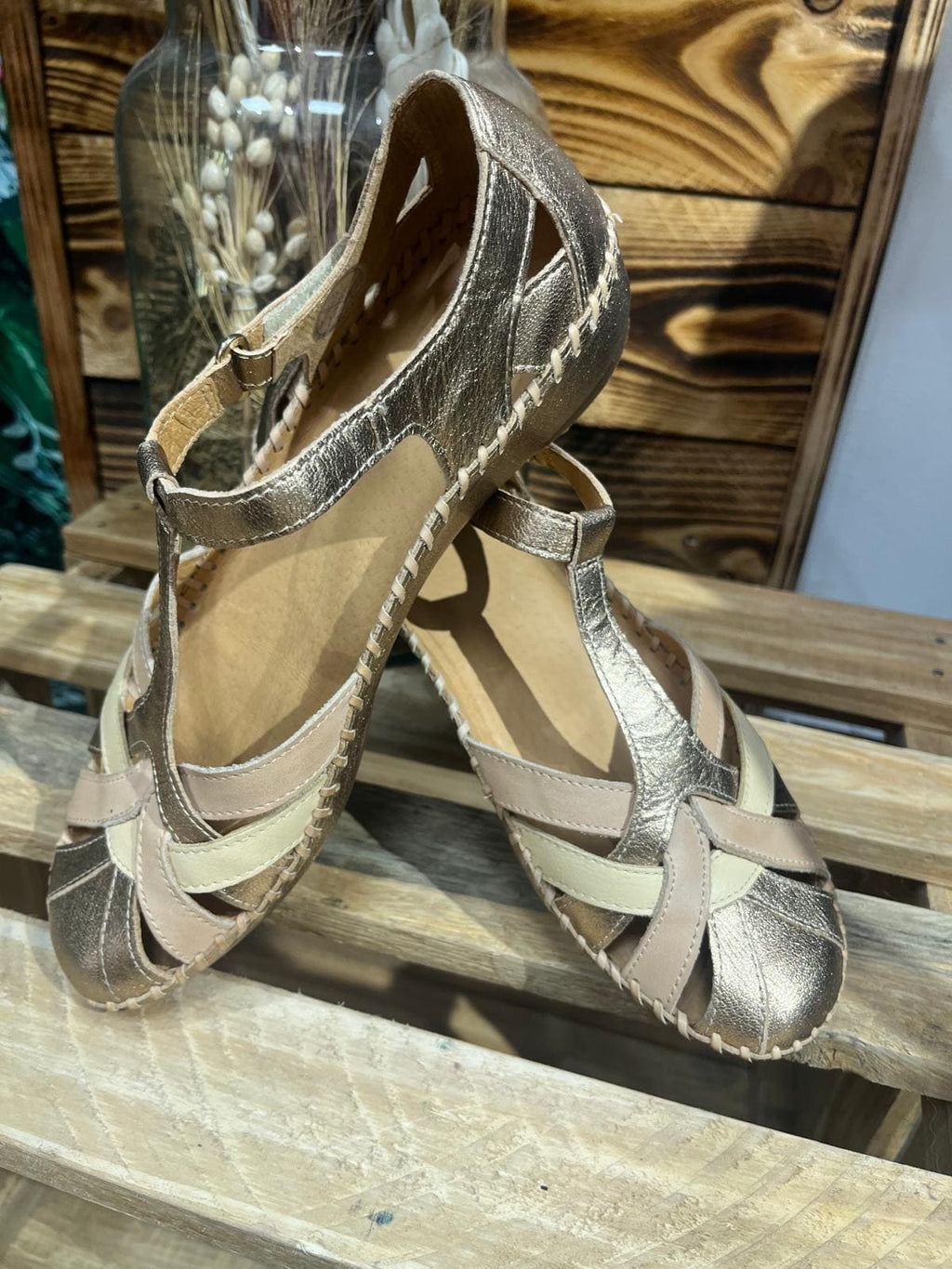Sandales Plates en Cuir – Pikolinos : Pointure 41