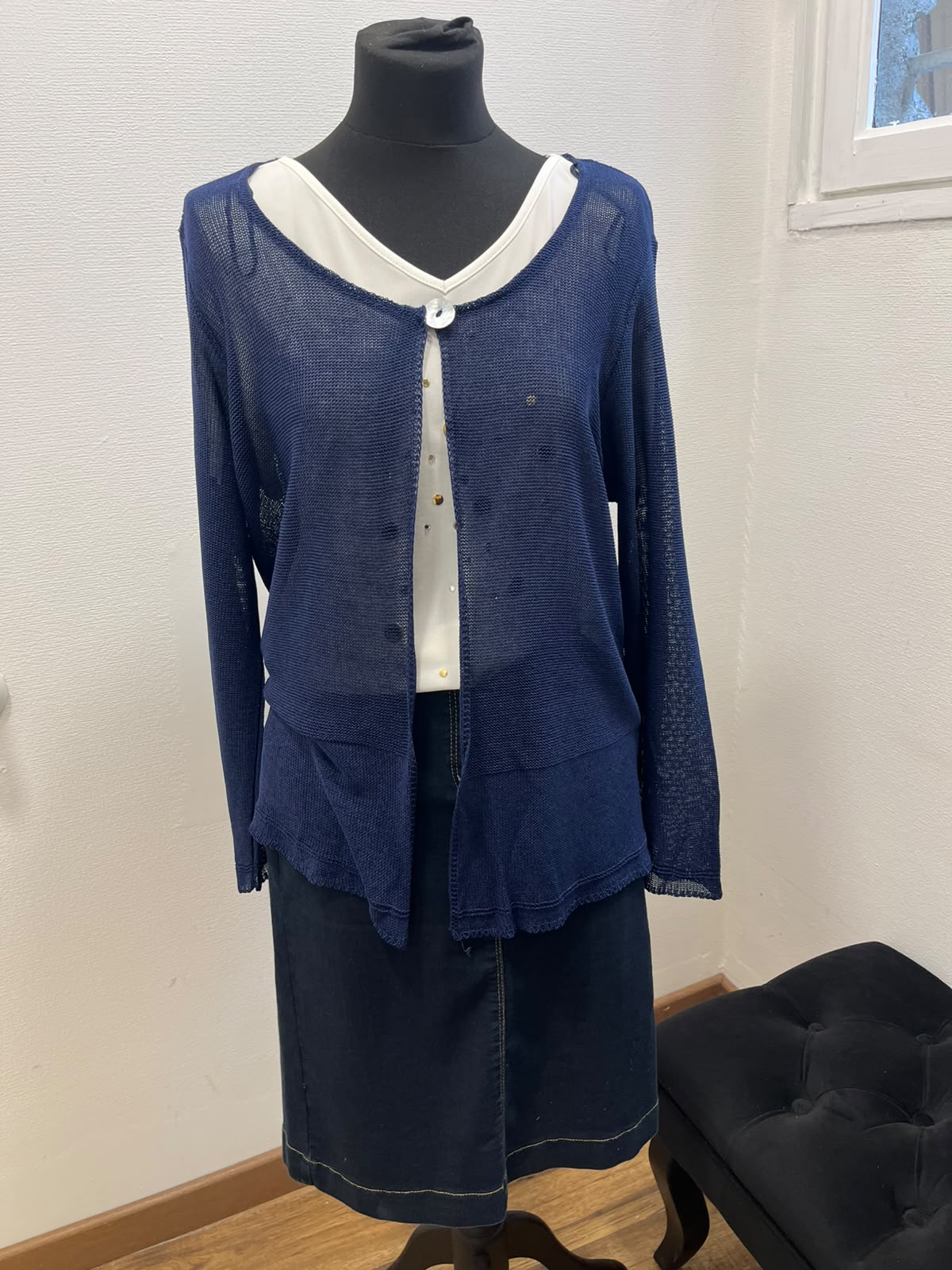 Gilet fluide en maille ajourée bleu marine à bouton nacre - TOSCANE : Taille 2 (P0726-398)