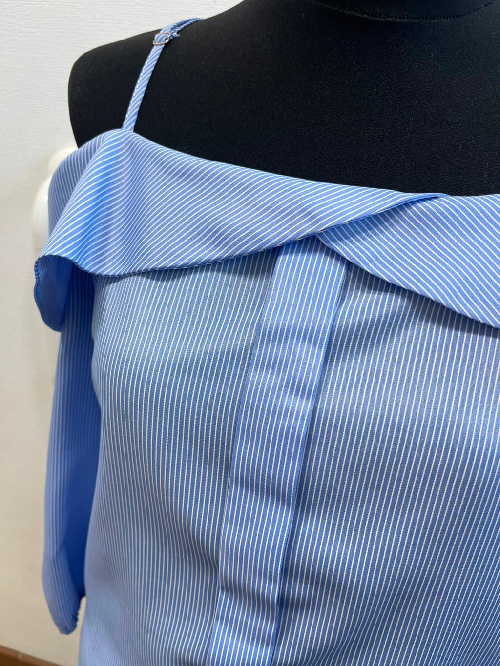 Blouse à rayures épaules dénudées - VINTAGE DRESSING : Taille M (P0526-259)