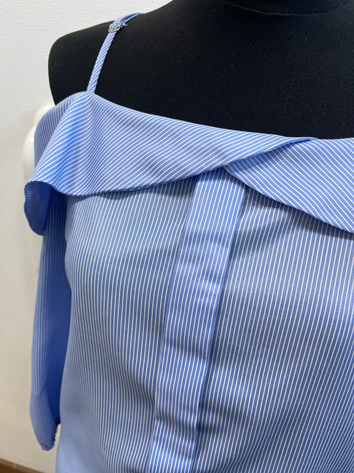 Blouse à rayures épaules dénudées - VINTAGE DRESSING : Taille M (P0526-259)