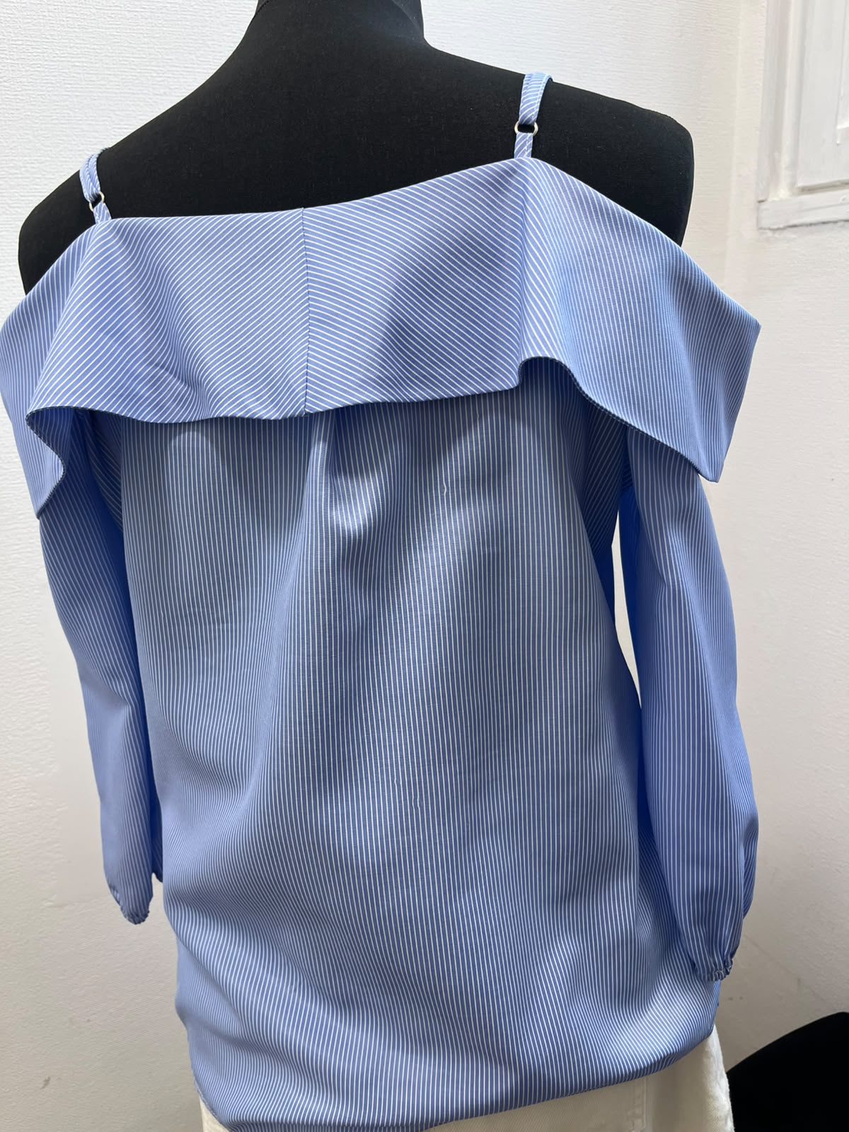 Blouse à rayures épaules dénudées - VINTAGE DRESSING : Taille M (P0526-259)