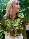 Chemise satinée à jabot et volants