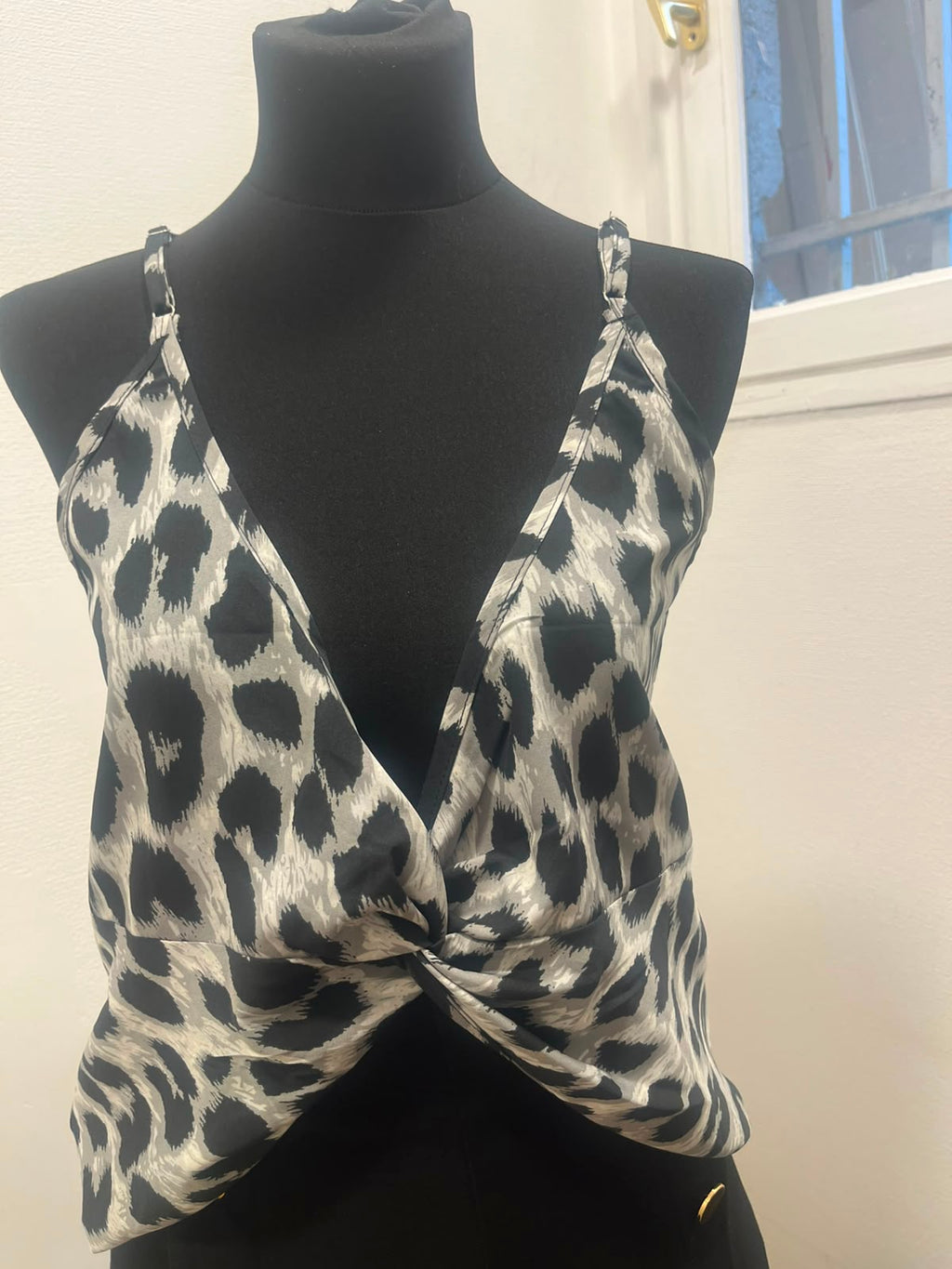 Débardeur satiné torsadé léopard gris - GNK : Taille Unique (P0726-47)